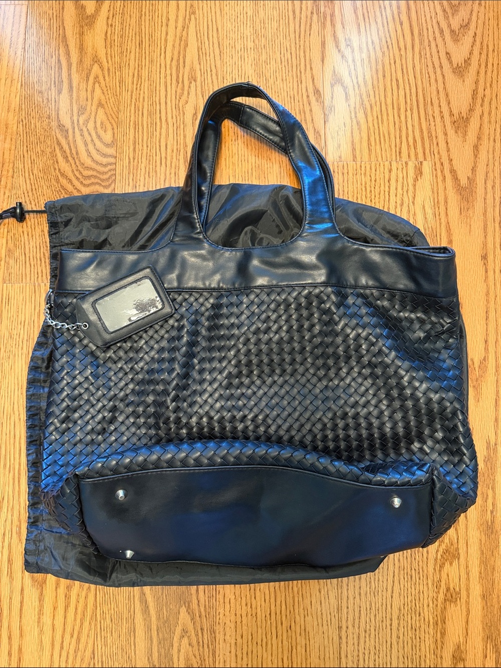 Arbonne Black Woven Tote Bag with ID Tag